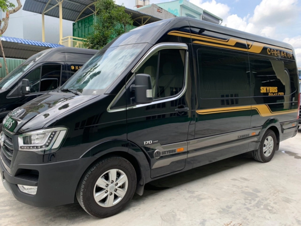 Thuê xe du lịch Thuê xe du lịch